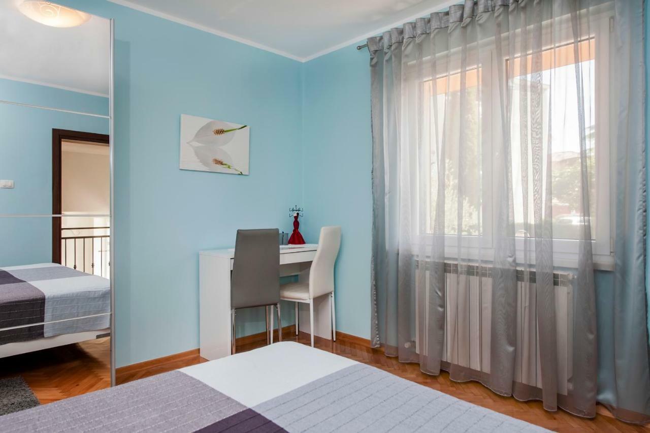 Apartment Anastasia Ровинь Экстерьер фото