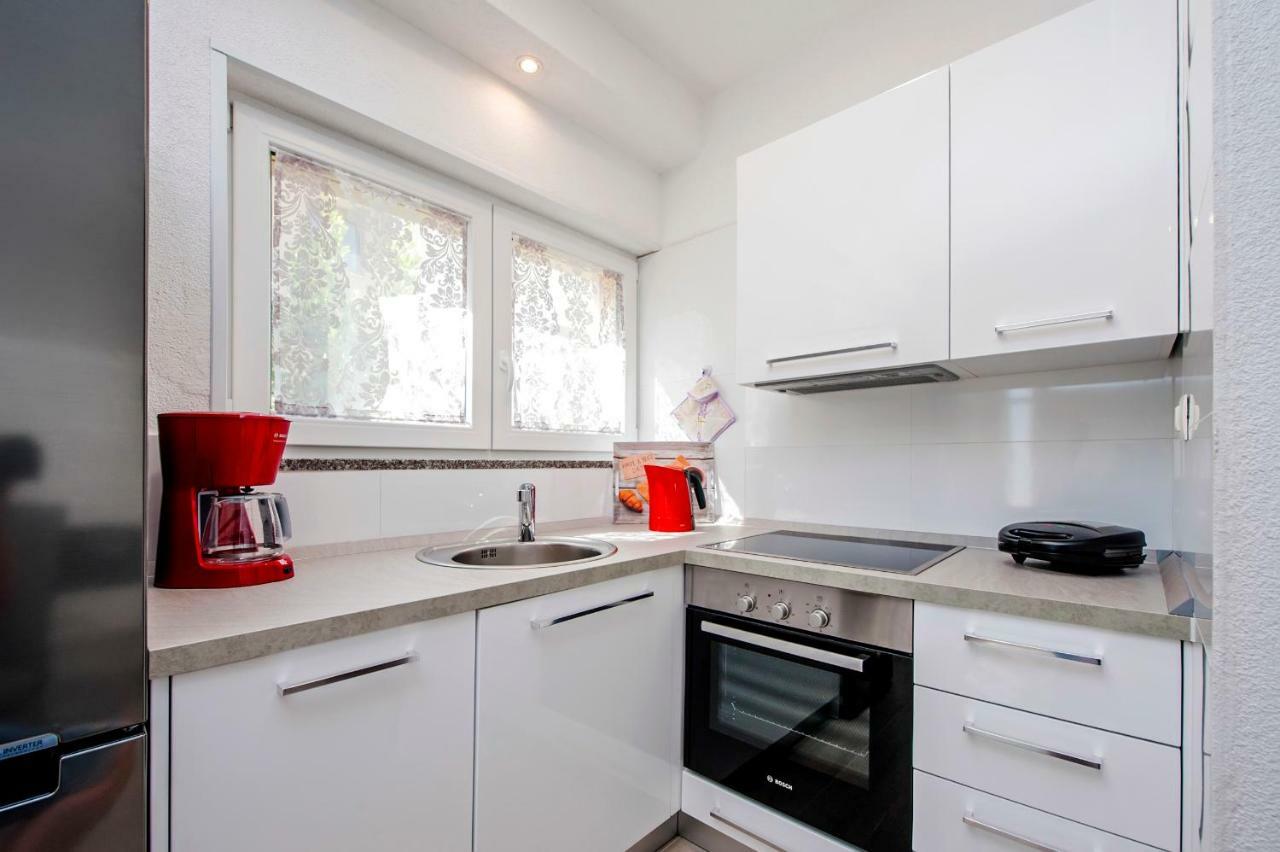 Apartment Anastasia Ровинь Экстерьер фото