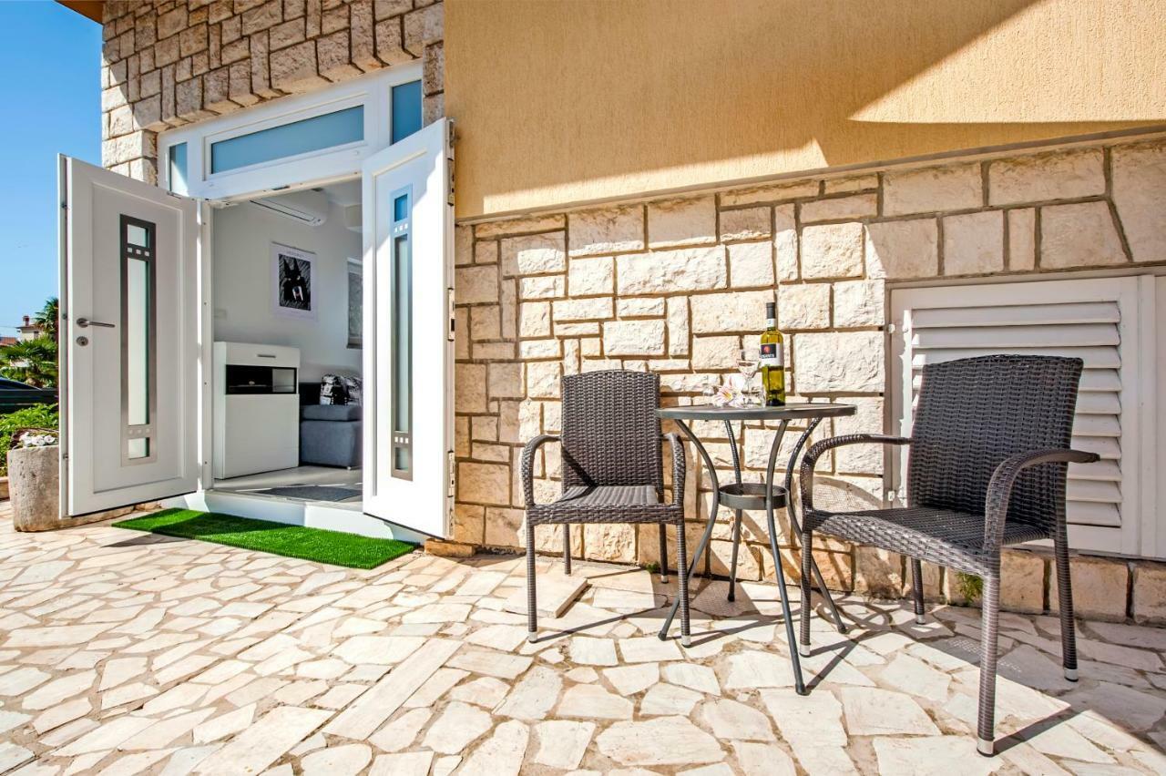 Apartment Anastasia Ровинь Экстерьер фото